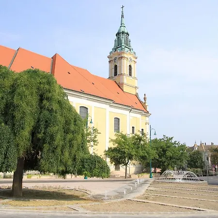 árpád * Szekszárd