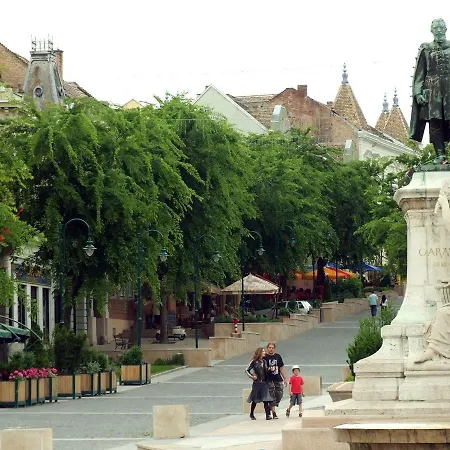 árpád * Szekszárd